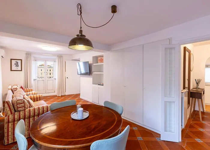 Parlamento Luxury Appartement Rome